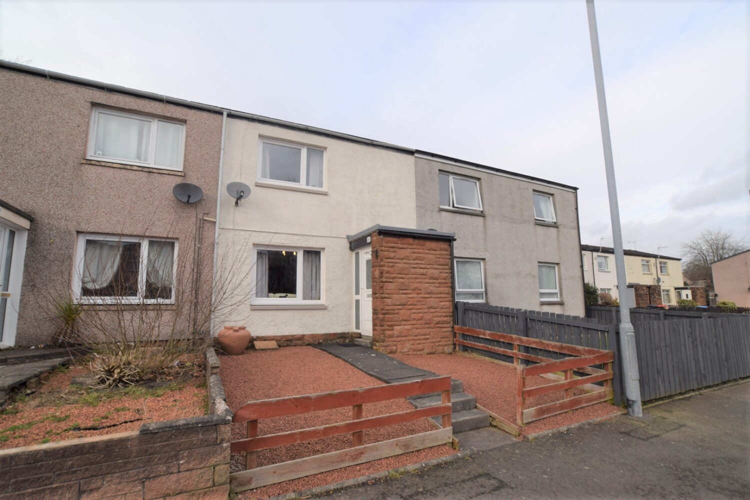 24 Priory Road, Lincluden, Dumfries - Grieve Grierson Moodie & Walker