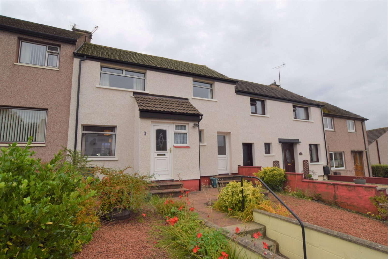 3 Little Brae, Locharbriggs, DG1 1UR Grieve Grierson Moodie & Walker