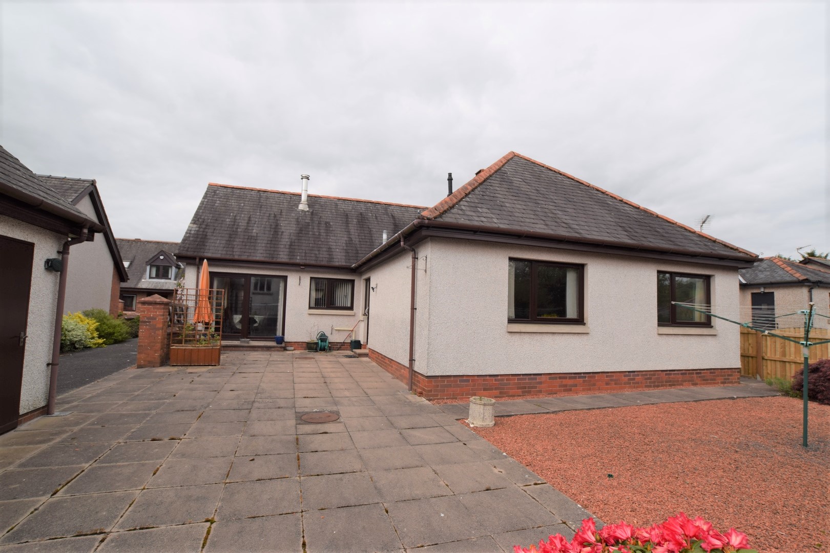 8 Sherwood Crescent, Lockerbie DG11 2DY Grieve Grierson Moodie & Walker