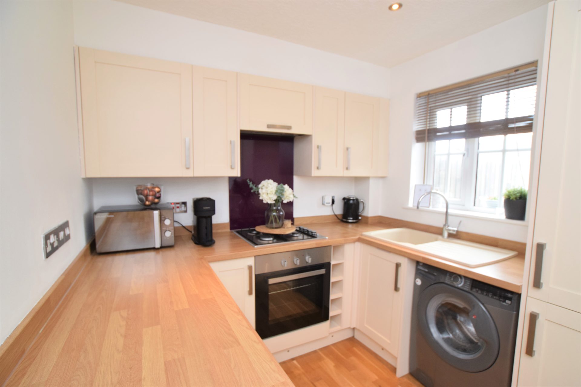 43 Willow Grove, Heathhall, Dumfries, DG1 3TE Grieve Grierson Moodie